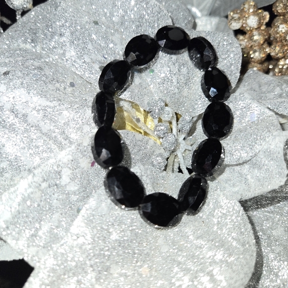 One Bracelet I Size 8mm & up I Natural Stone I Beads & Stretchable Band - Picture 16 of 16